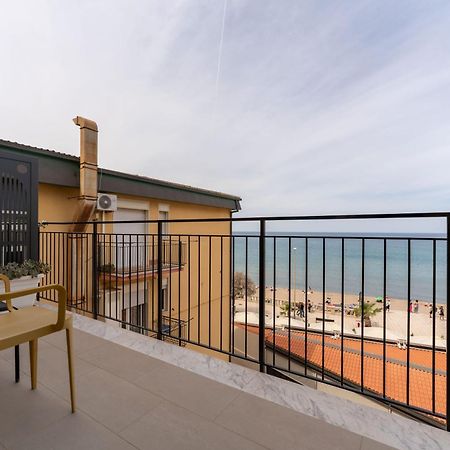 B&B Le Suites Di Costanza Cefalu Ngoại thất bức ảnh