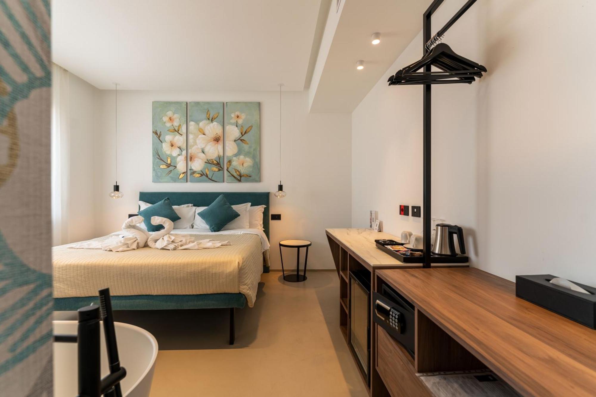 B&B Le Suites Di Costanza Cefalu Ngoại thất bức ảnh